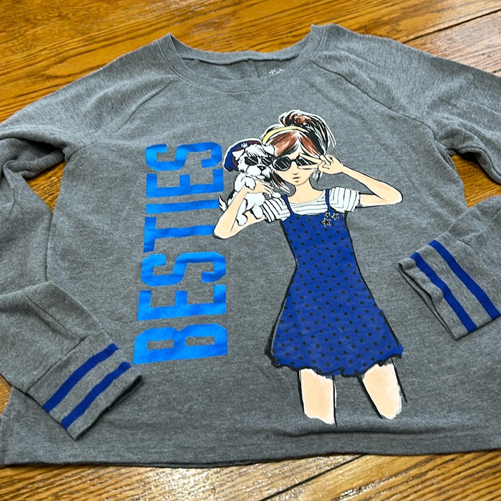 Justice brand girls plus size 18 long sleeve tee. Cute Besties girl.